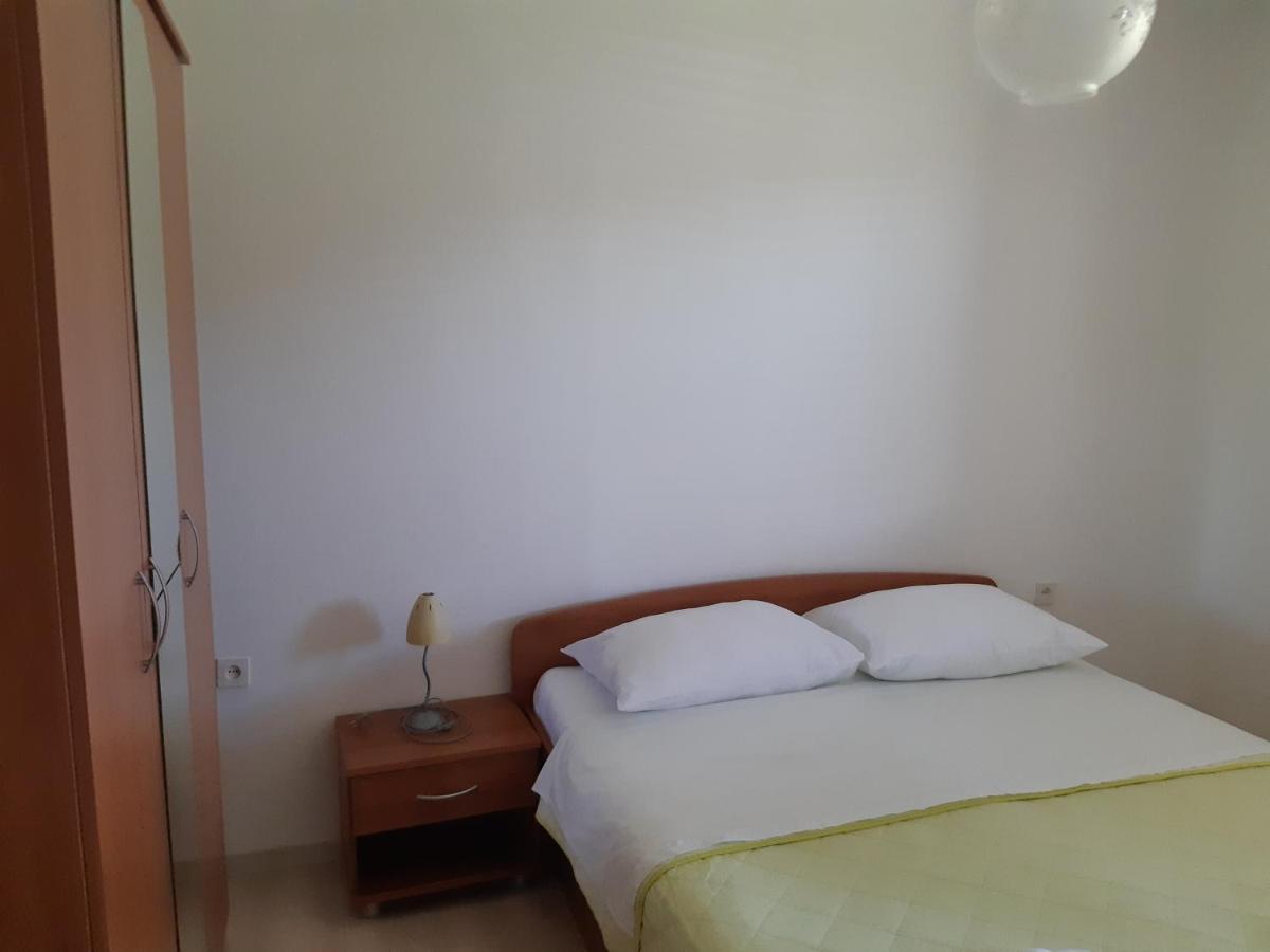 Double Room Jakisnica 4160D Lun  Luaran gambar